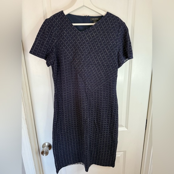 St. John Women’s Navy Boucle Windowpane Knit Dress - Size 8 - Picture 1 of 8